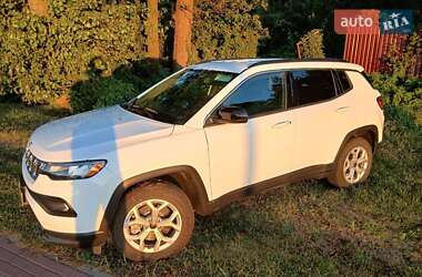 Внедорожник / Кроссовер Jeep Compass 2024 в 