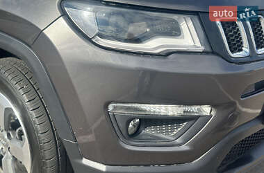 Внедорожник / Кроссовер Jeep Compass 2017 в 