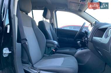 Внедорожник / Кроссовер Jeep Compass 2013 в 