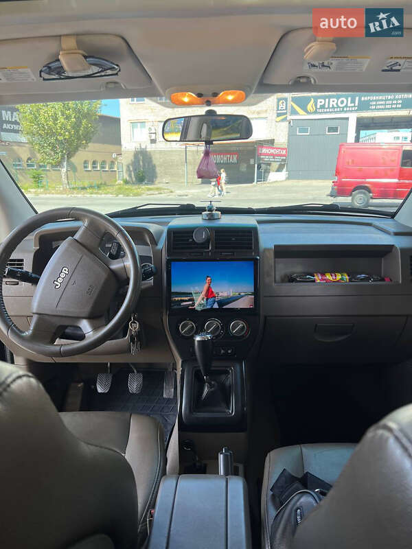 Внедорожник / Кроссовер Jeep Compass 2006 в Запорожье