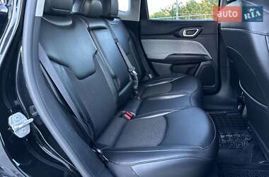 Внедорожник / Кроссовер Jeep Compass 2022 в 