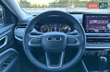 Внедорожник / Кроссовер Jeep Compass 2022 в 