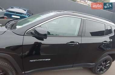 Внедорожник / Кроссовер Jeep Compass 2021 в 