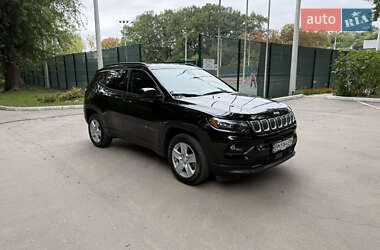 Внедорожник / Кроссовер Jeep Compass 2021 в 