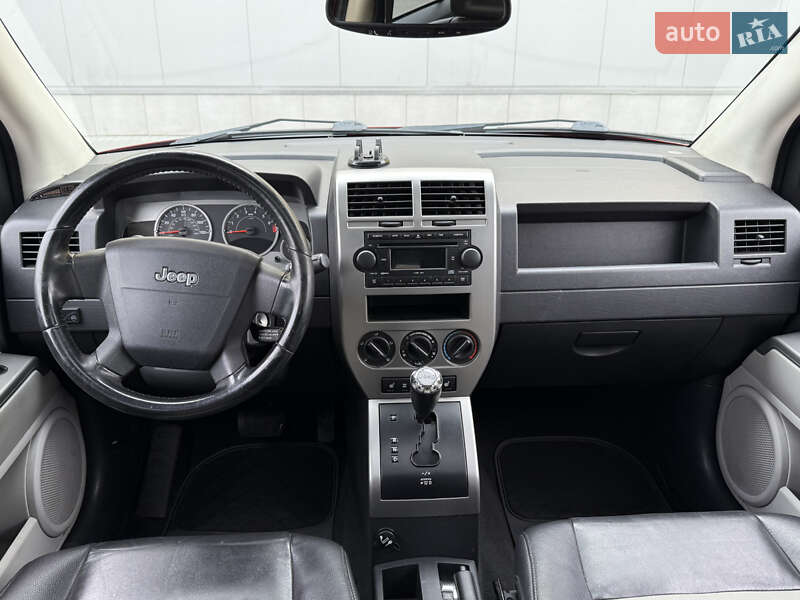 Внедорожник / Кроссовер Jeep Compass 2007 в Киеве