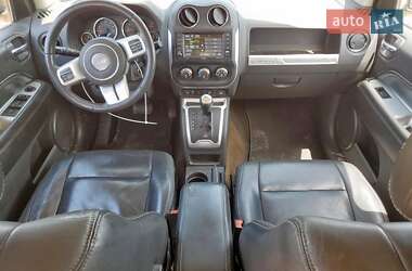 Внедорожник / Кроссовер Jeep Compass 2016 в 