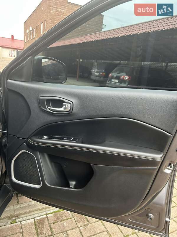 Внедорожник / Кроссовер Jeep Compass 2019 в Костополе