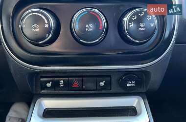 Внедорожник / Кроссовер Jeep Compass 2016 в 