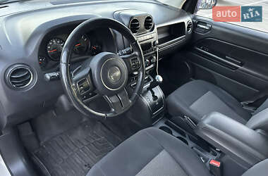 Внедорожник / Кроссовер Jeep Compass 2011 в 