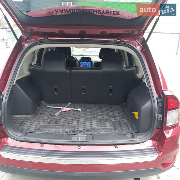 Внедорожник / Кроссовер Jeep Compass 2014 в Харькове