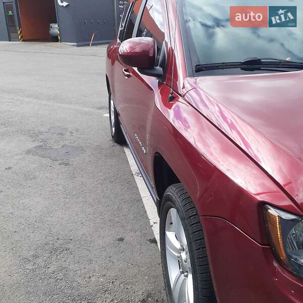 Внедорожник / Кроссовер Jeep Compass 2014 в Харькове