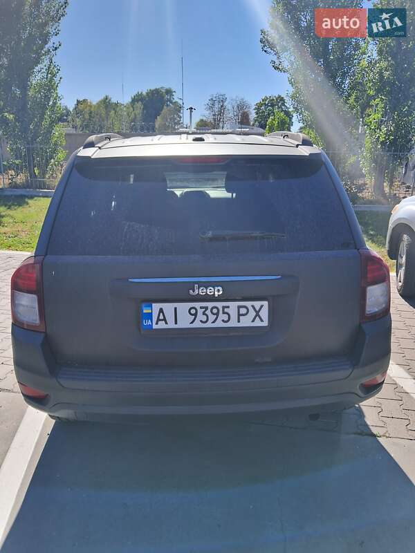 Внедорожник / Кроссовер Jeep Compass 2014 в Киеве