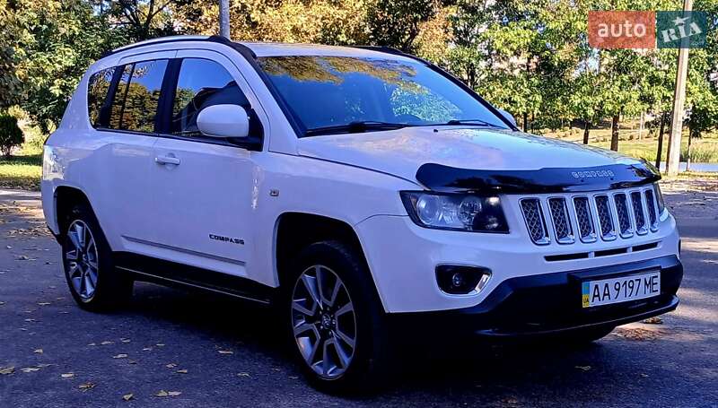 Внедорожник / Кроссовер Jeep Compass 2013 в Киеве