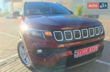 Внедорожник / Кроссовер Jeep Compass 2022 в 