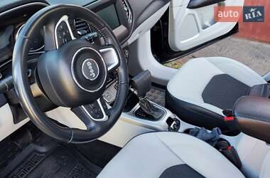 Внедорожник / Кроссовер Jeep Compass 2019 в 