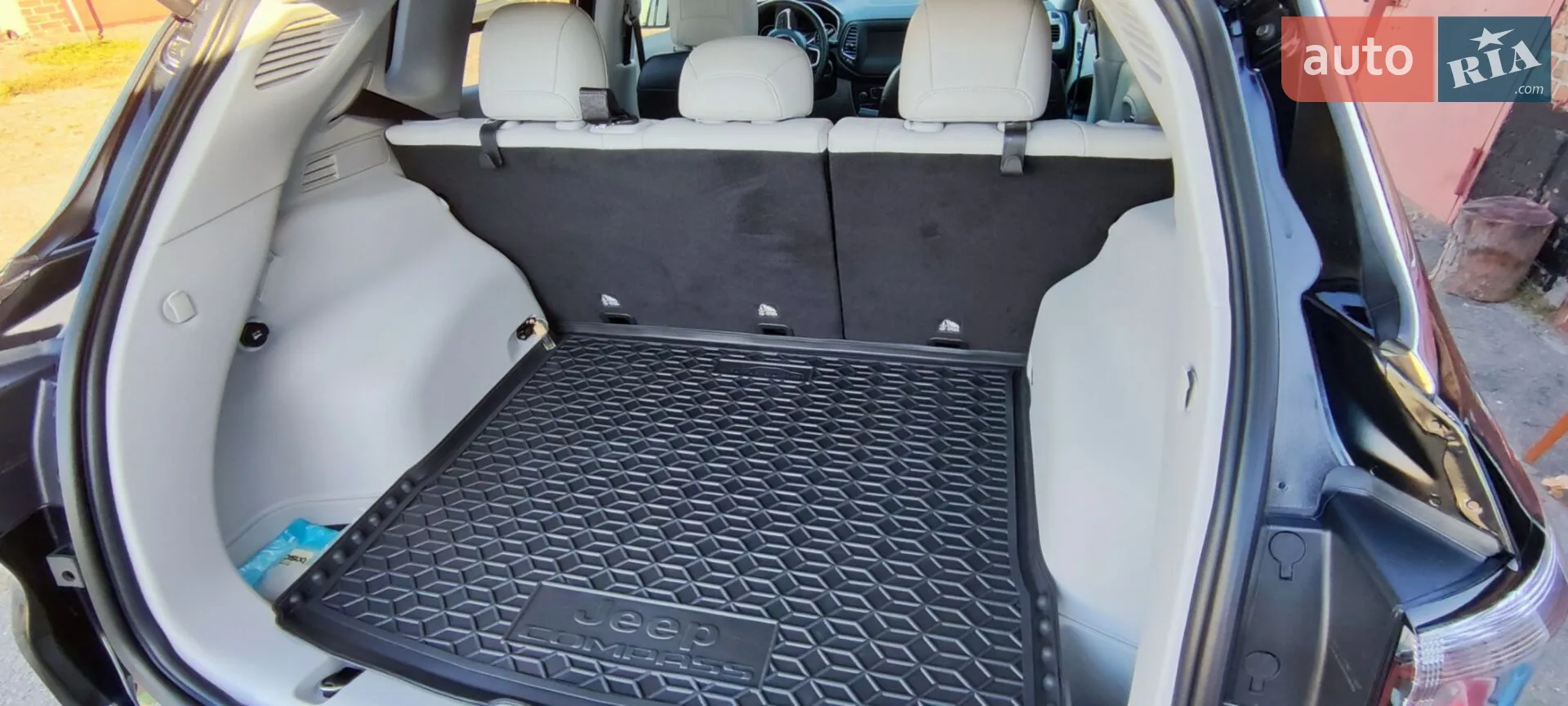 2019 Jeep Compass - мініатюра 13