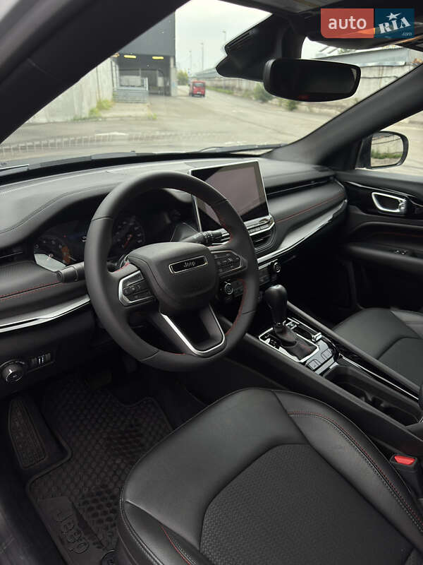 Внедорожник / Кроссовер Jeep Compass 2025 в Киеве