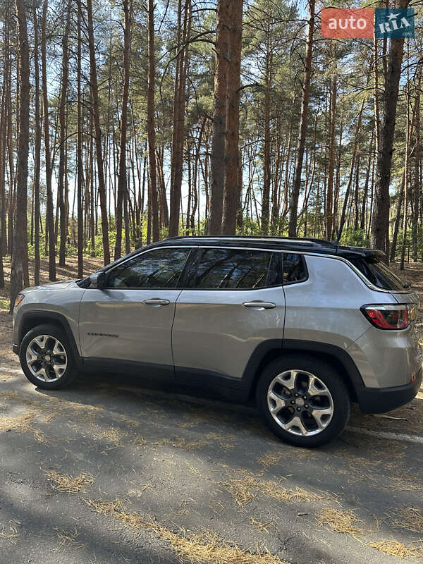 Внедорожник / Кроссовер Jeep Compass 2017 в Полтаве