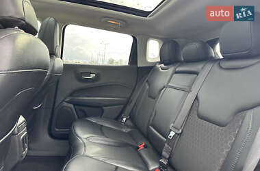 Внедорожник / Кроссовер Jeep Compass 2019 в 