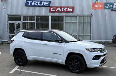 Внедорожник / Кроссовер Jeep Compass 2024 в 