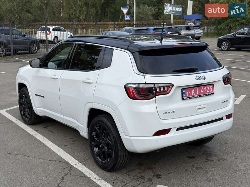 Внедорожник / Кроссовер Jeep Compass 2024 в Киеве