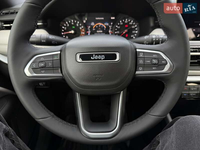 Внедорожник / Кроссовер Jeep Compass 2024 в Киеве