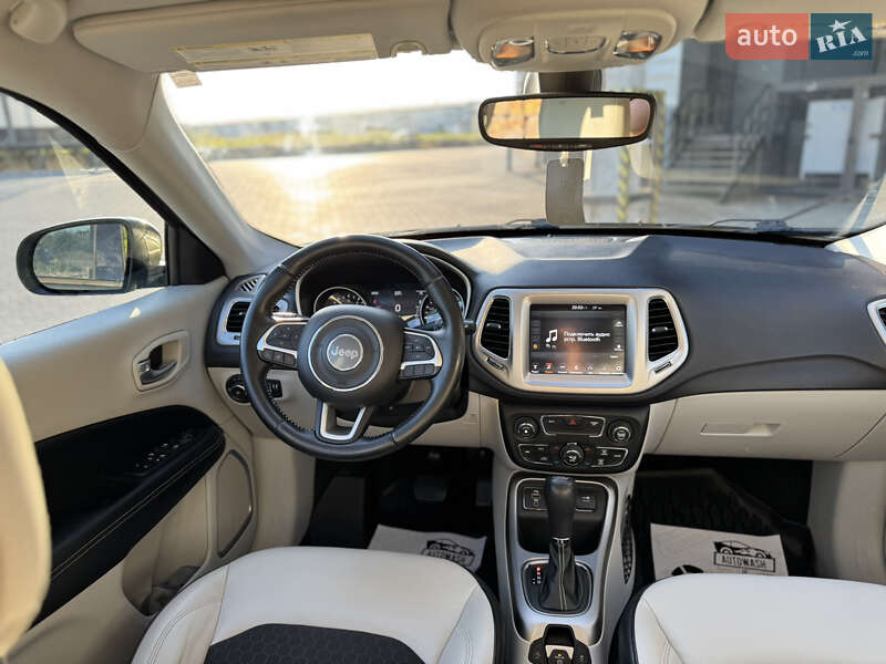 Внедорожник / Кроссовер Jeep Compass 2018 в Калуше