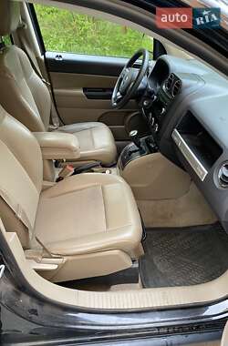 Внедорожник / Кроссовер Jeep Compass 2015 в 