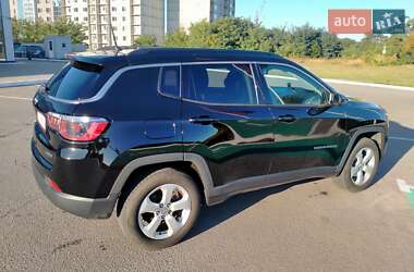 Внедорожник / Кроссовер Jeep Compass 2017 в 