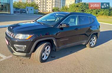 Внедорожник / Кроссовер Jeep Compass 2017 в 