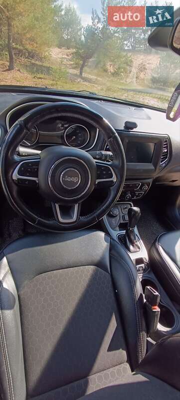 Внедорожник / Кроссовер Jeep Compass 2017 в Славуте
