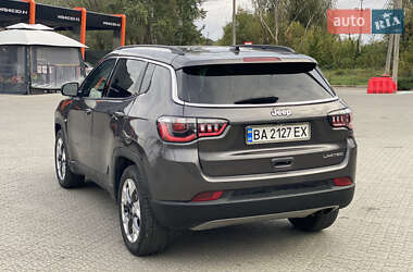 Внедорожник / Кроссовер Jeep Compass 2020 в 