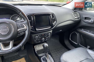 Внедорожник / Кроссовер Jeep Compass 2020 в 