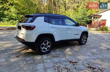 Внедорожник / Кроссовер Jeep Compass 2022 в 