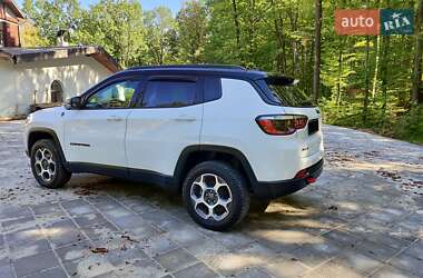 Внедорожник / Кроссовер Jeep Compass 2022 в 