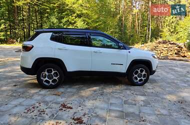 Внедорожник / Кроссовер Jeep Compass 2022 в 