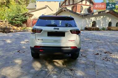 Внедорожник / Кроссовер Jeep Compass 2022 в 
