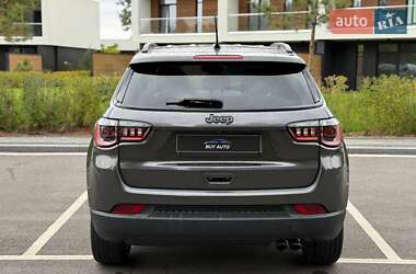 Внедорожник / Кроссовер Jeep Compass 2019 в 