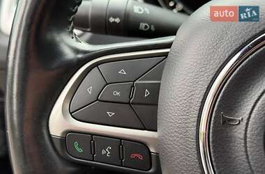 Внедорожник / Кроссовер Jeep Compass 2019 в 