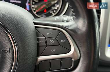 Внедорожник / Кроссовер Jeep Compass 2019 в 