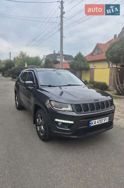 Внедорожник / Кроссовер Jeep Compass 2018 в 