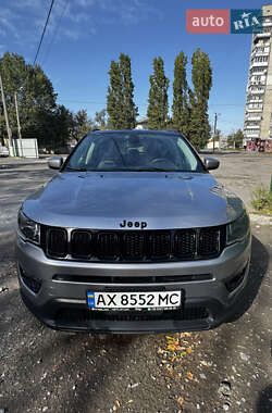 Внедорожник / Кроссовер Jeep Compass 2018 в Змиеве