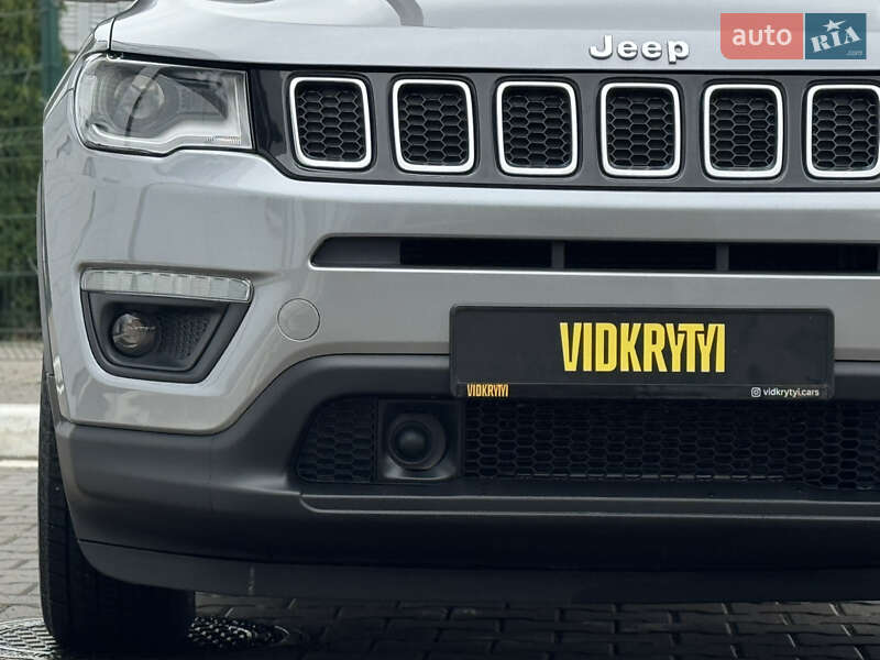 Внедорожник / Кроссовер Jeep Compass 2020 в Киеве