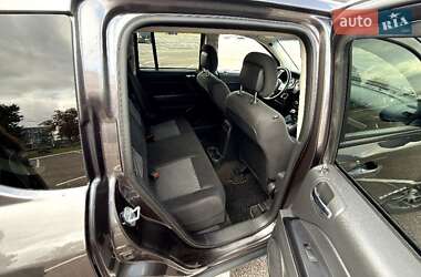 Внедорожник / Кроссовер Jeep Compass 2015 в 