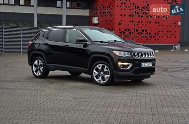 Внедорожник / Кроссовер Jeep Compass 2019 в Киеве