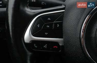Внедорожник / Кроссовер Jeep Compass 2019 в 