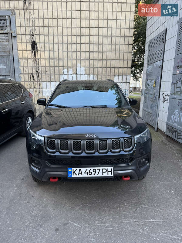 Внедорожник / Кроссовер Jeep Compass 2023 в 