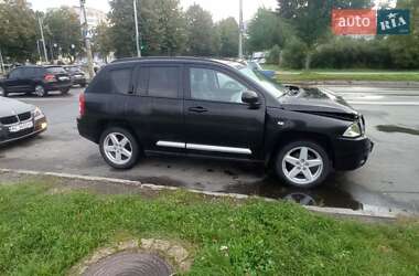 Внедорожник / Кроссовер Jeep Compass 2010 в 