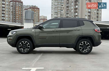 Внедорожник / Кроссовер Jeep Compass 2020 в 