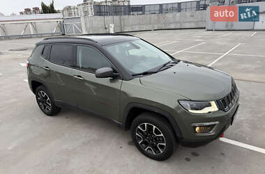 Внедорожник / Кроссовер Jeep Compass 2020 в 